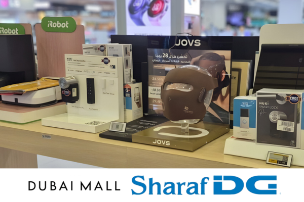 قناع JOVS 4D Laser أصبح رسميًا جزءًا من التشكيلة الحصرية لدى Sharaf DG